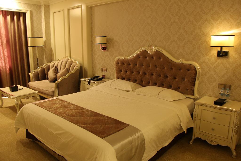 Zhuhai Rongfeng Hotel מראה חיצוני תמונה