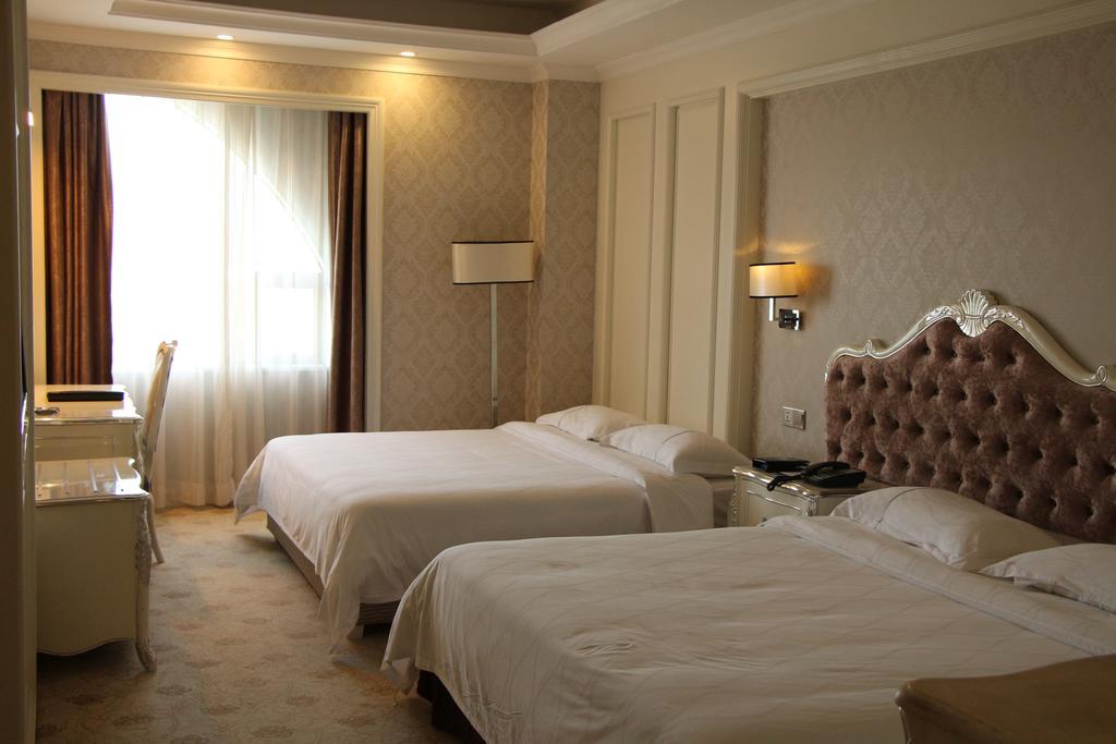 Zhuhai Rongfeng Hotel מראה חיצוני תמונה