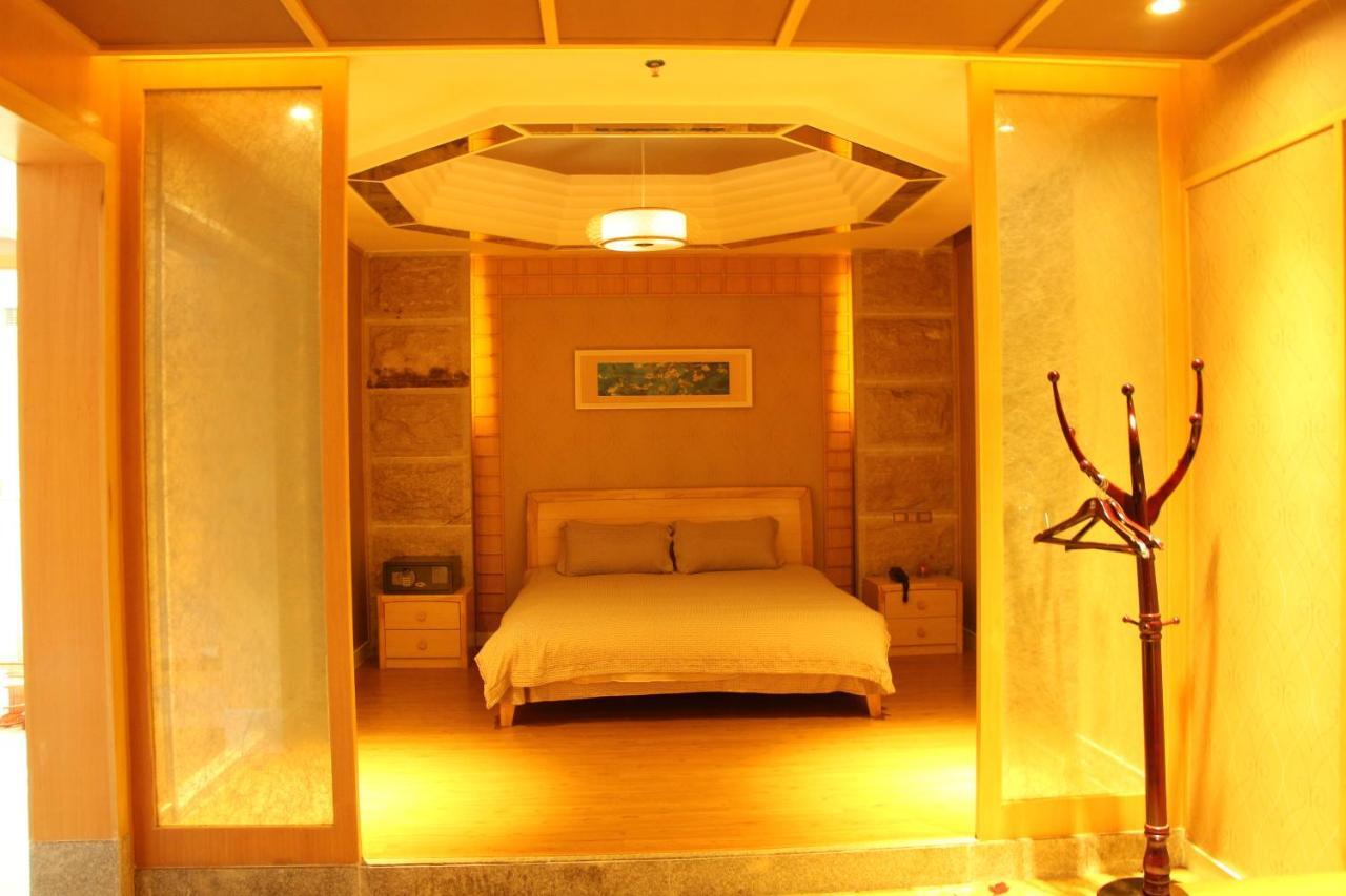 Zhuhai Rongfeng Hotel מראה חיצוני תמונה